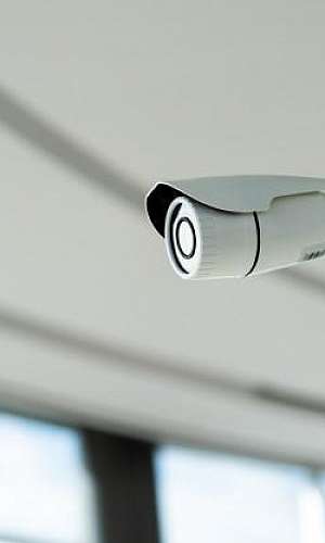 Câmeras de segurança para escritórios. Câmeras de segurança para escritórios.